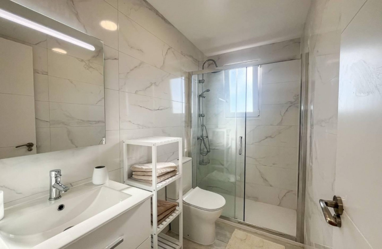 Revente - Appartement - Torrevieja - Punta prima