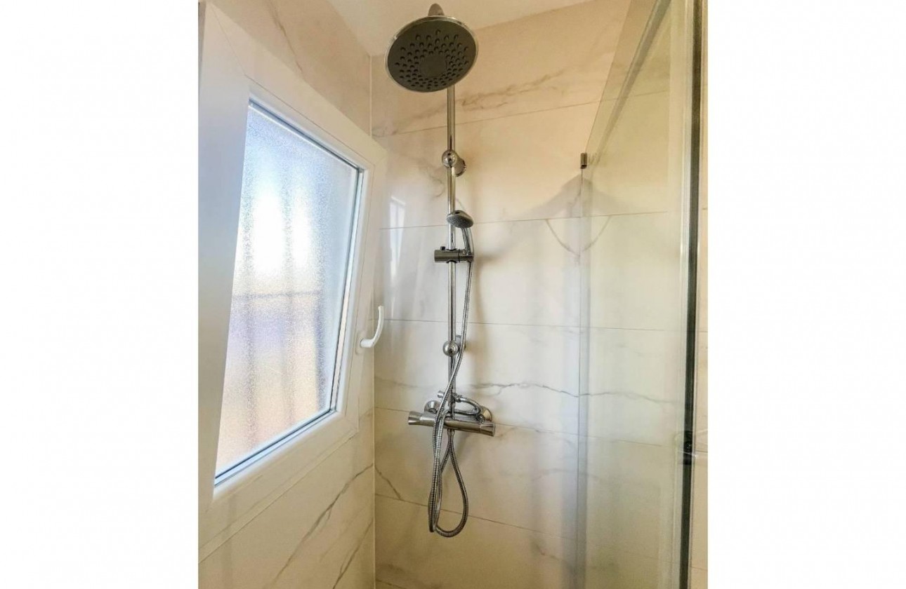 Revente - Appartement - Torrevieja - Punta prima