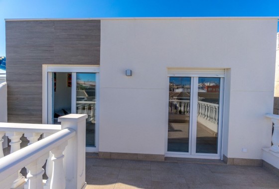 Revente - Villa - Torrevieja - El chaparral