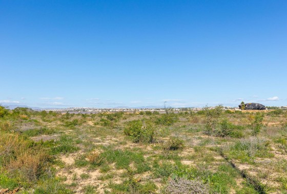 Resale - Bungalow - Torrevieja - La Siesta - El Salado - Torreta