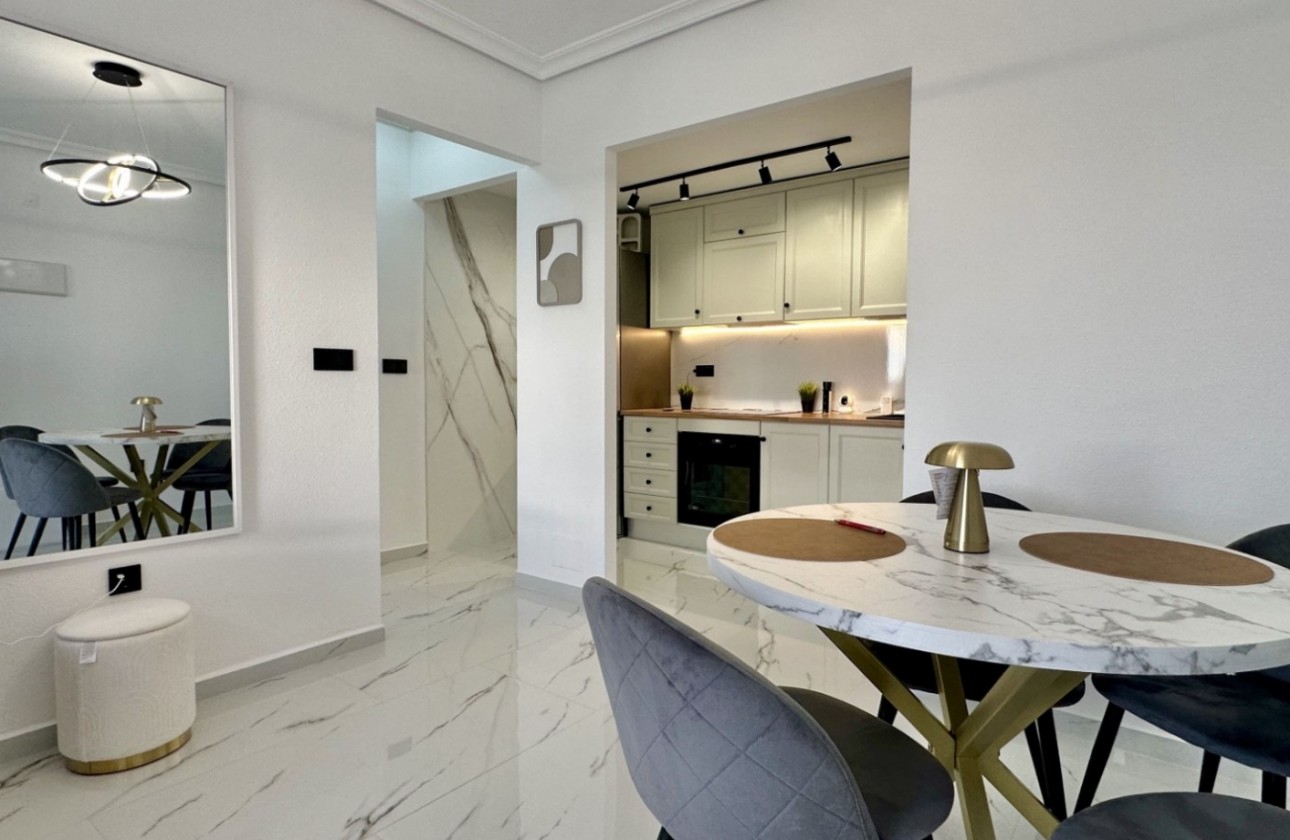 Resale - Apartment / flat - Orihuela Costa - Playa Flamenca