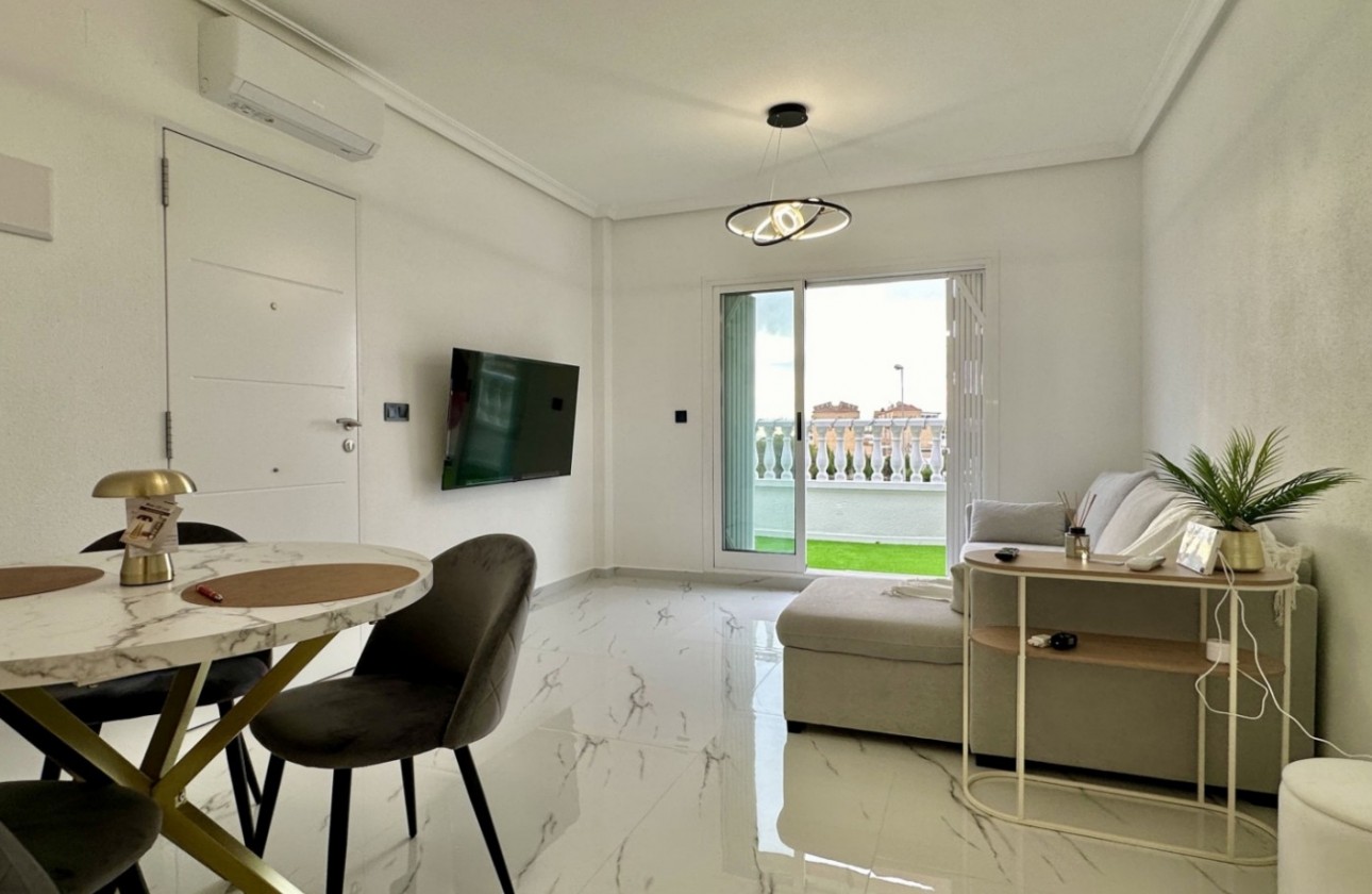 Resale - Apartment / flat - Orihuela Costa - Playa Flamenca