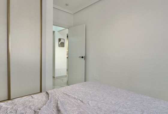 Resale - Apartment / flat - Orihuela Costa - Playa Flamenca