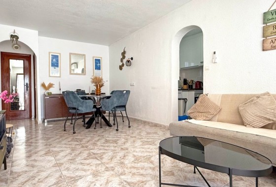 Reventa - Apartamento / piso - Torrevieja - Torrelamata - La Mata