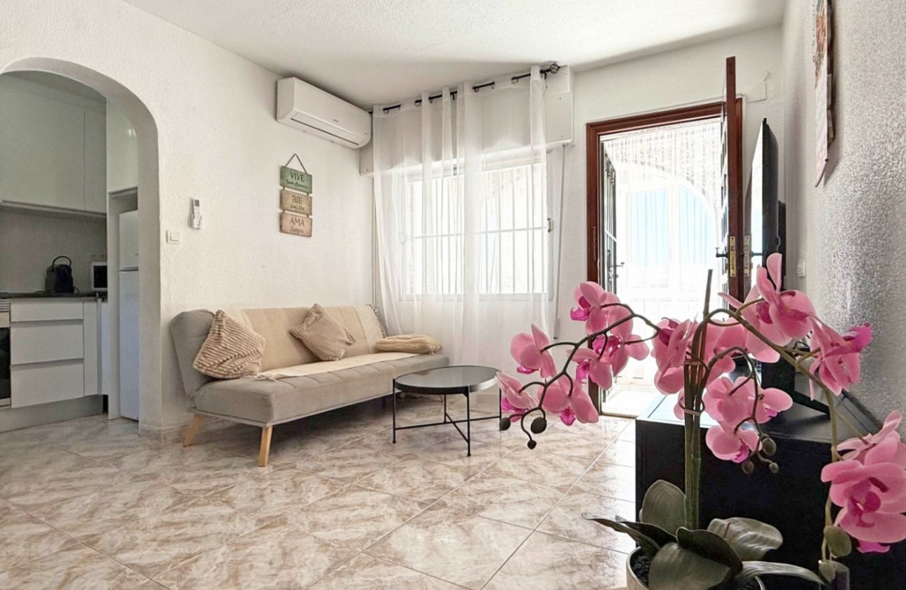 Reventa - Apartamento / piso - Torrevieja - Torrelamata - La Mata