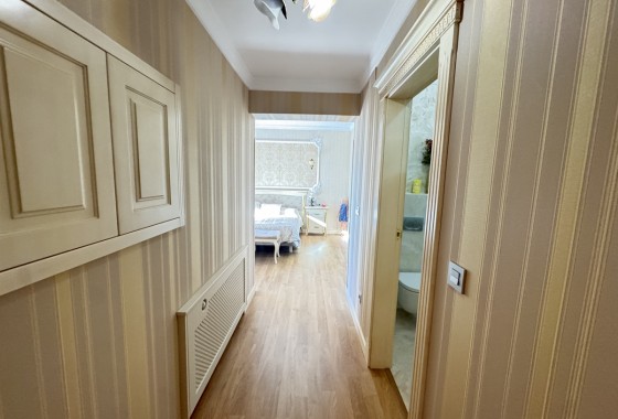 Resale - Villa - Cabo Roig