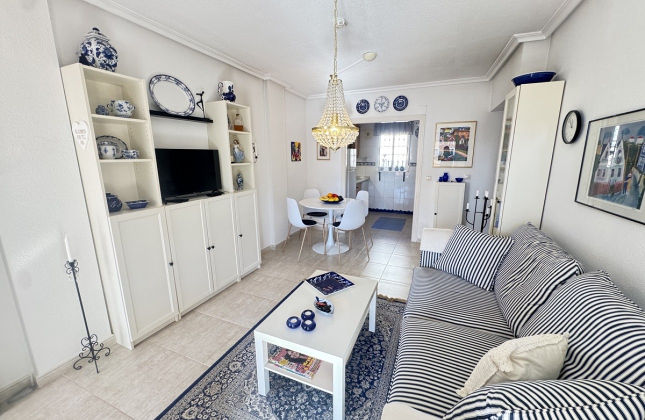 Resale - Apartment / flat - Los Altos