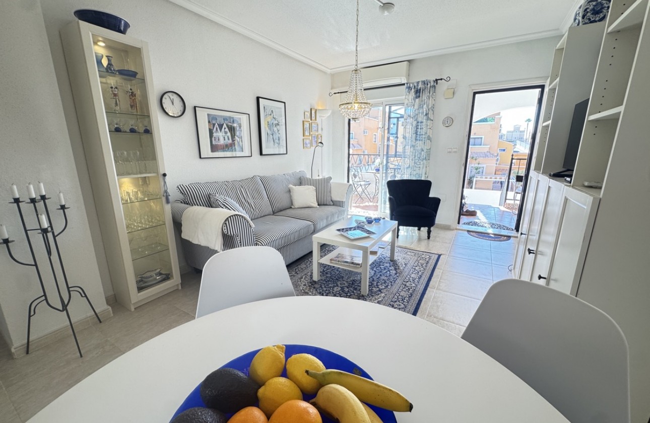 Resale - Apartment / flat - Los Altos