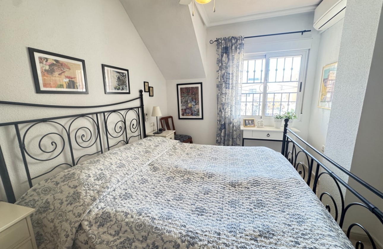 Resale - Apartment / flat - Los Altos