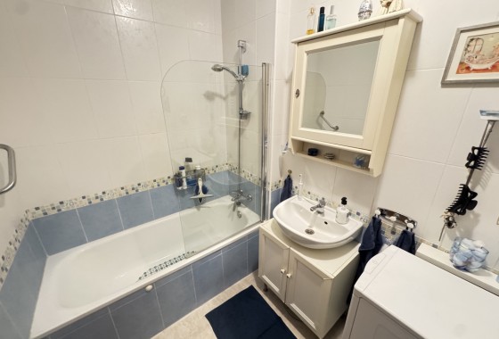 Resale - Apartment / flat - Los Altos