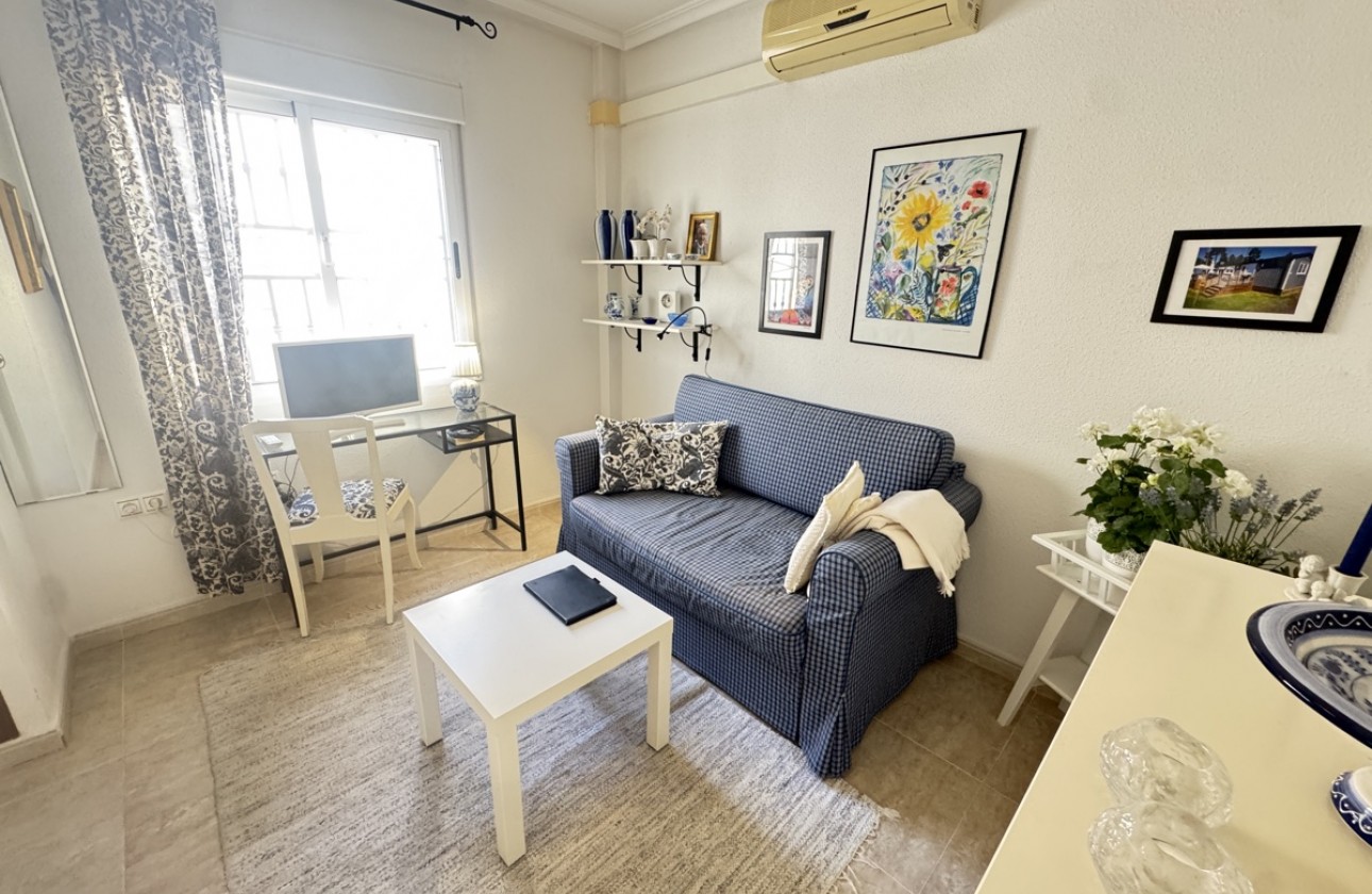 Resale - Apartment / flat - Los Altos