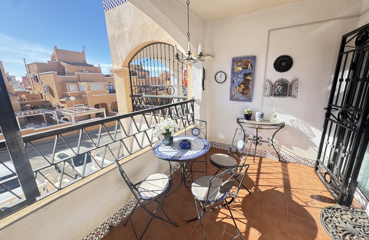 Resale - Apartment / flat - Los Altos