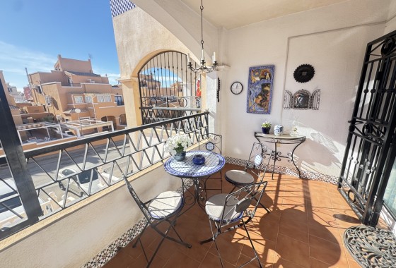 Resale - Apartment / flat - Los Altos