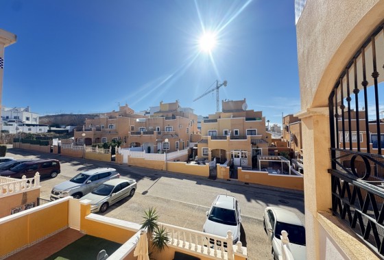 Resale - Apartment / flat - Los Altos