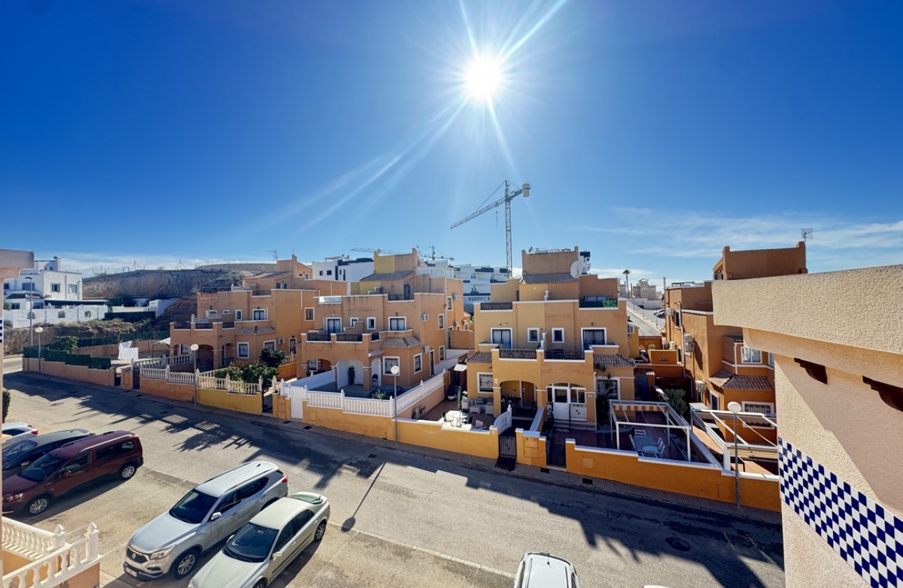 Resale - Apartment / flat - Los Altos