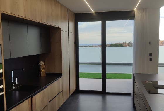 Nueva construcción  - Chalet - Torrevieja - Los Balcones - Los Altos del Edén