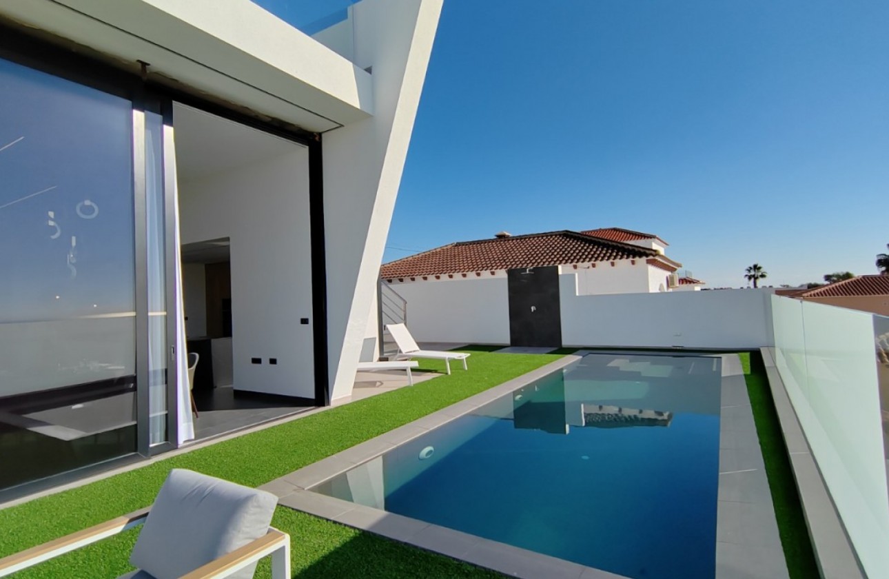 Nueva construcción  - Chalet - Torrevieja - Los Balcones - Los Altos del Edén
