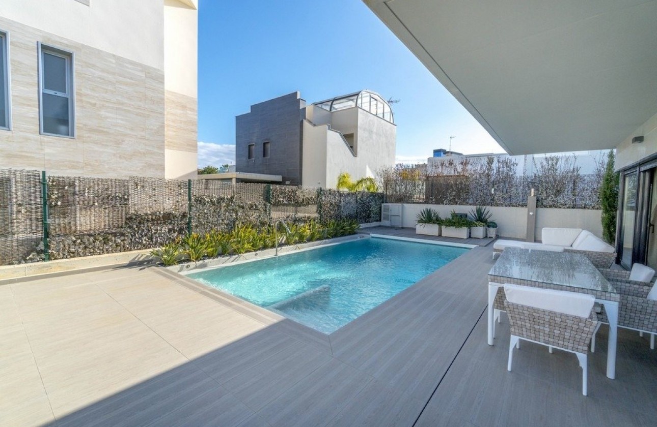 Revente - Villa - Orihuela Costa - Agua Marina