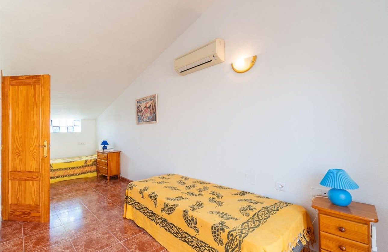 Reventa - Chalet - Orihuela Costa - Playa Flamenca