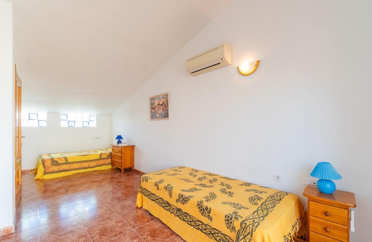 Reventa - Chalet - Orihuela Costa - Playa Flamenca