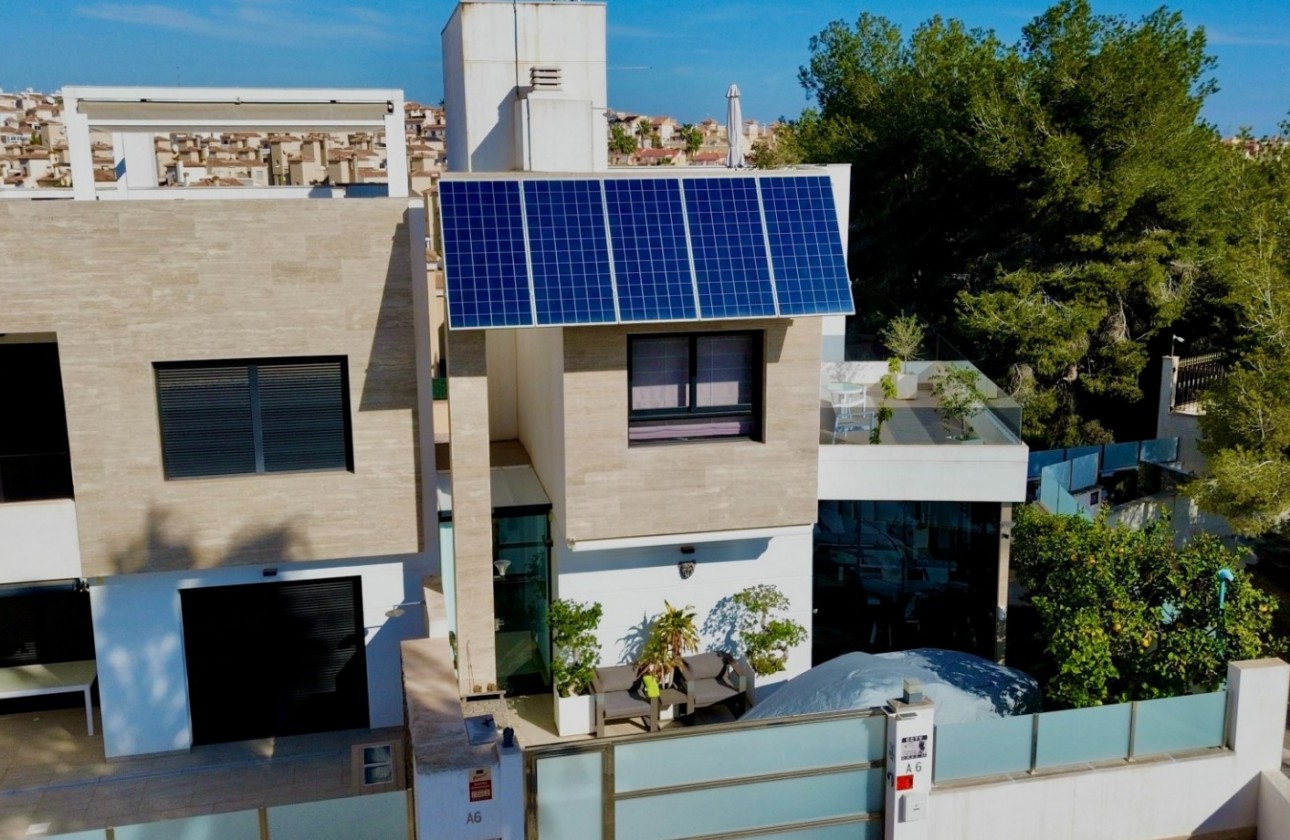 Reventa - Chalet - Orihuela Costa - Villamartín