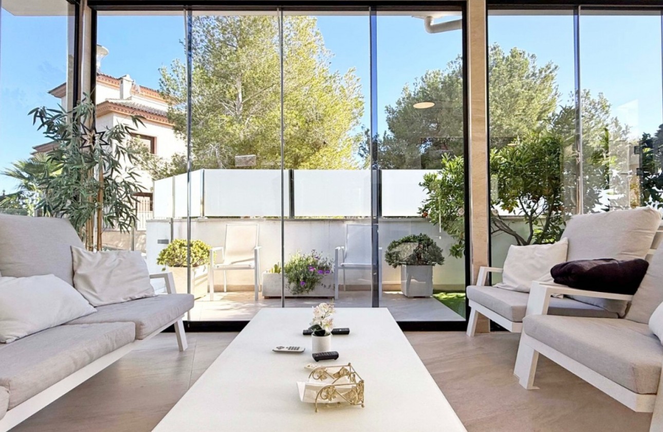 Reventa - Chalet - Orihuela Costa - Villamartín