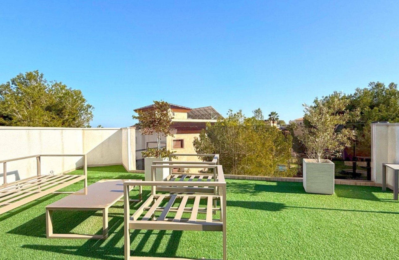 Reventa - Chalet - Orihuela Costa - Villamartín