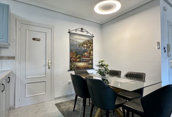 Reventa - Apartamento / piso - Orihuela Costa - Playa Flamenca