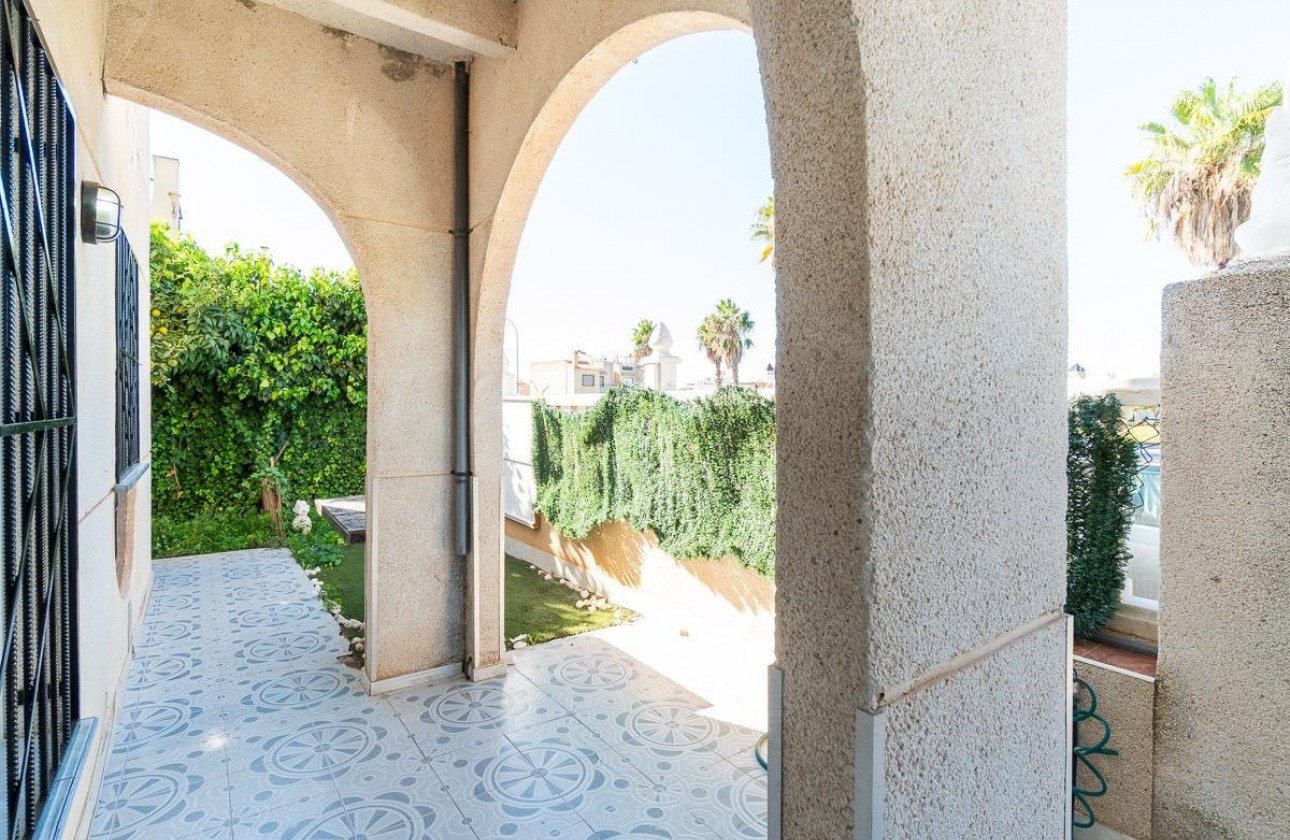 Reventa - Chalet - Torrevieja - Carrefour