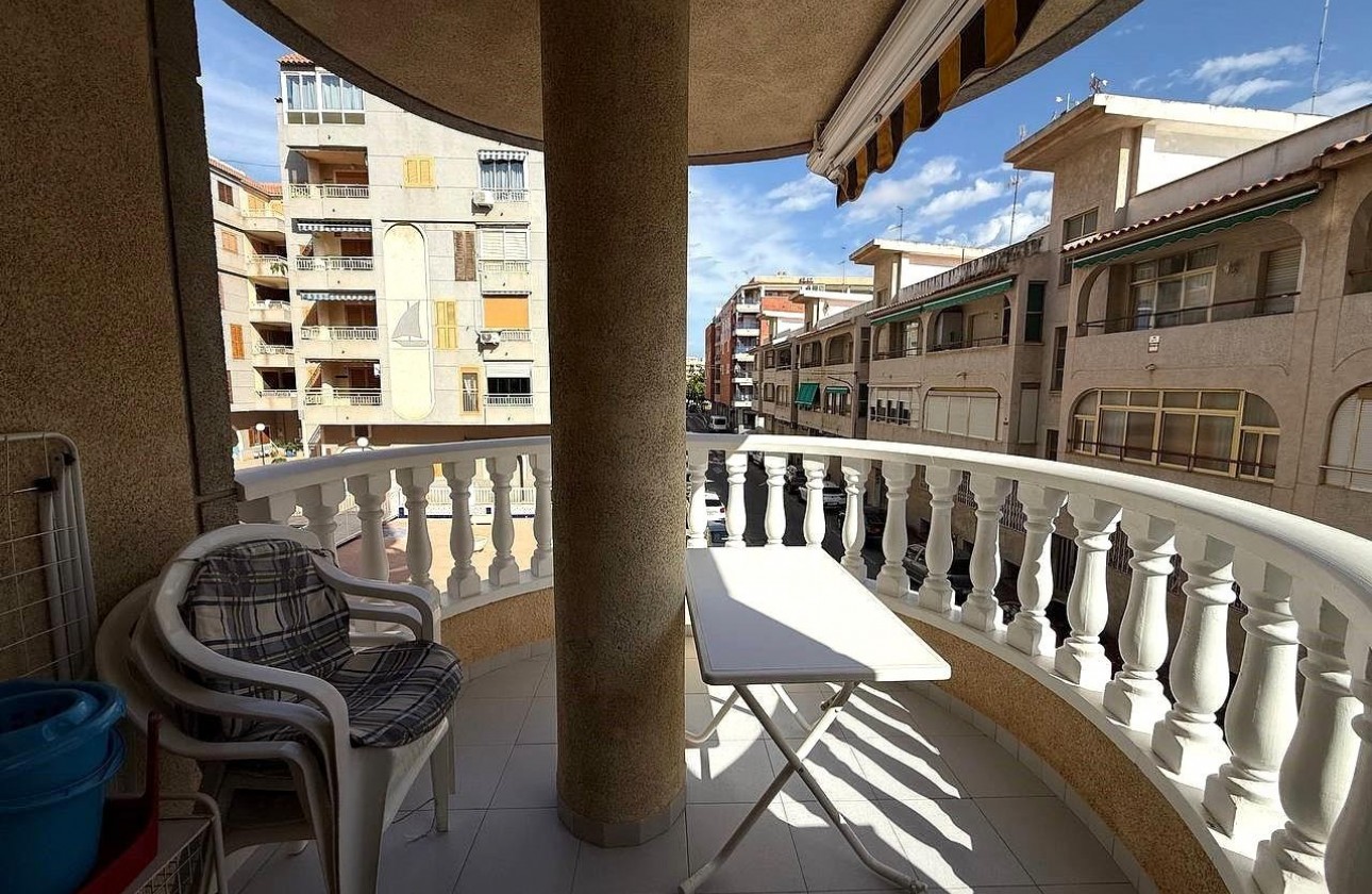 Revente - Appartement - Torrevieja - Acequion