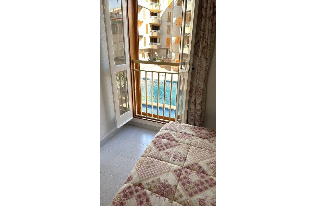 Revente - Appartement - Torrevieja - Acequion