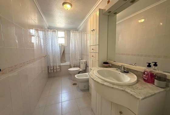 Revente - Appartement - Torrevieja - Acequion