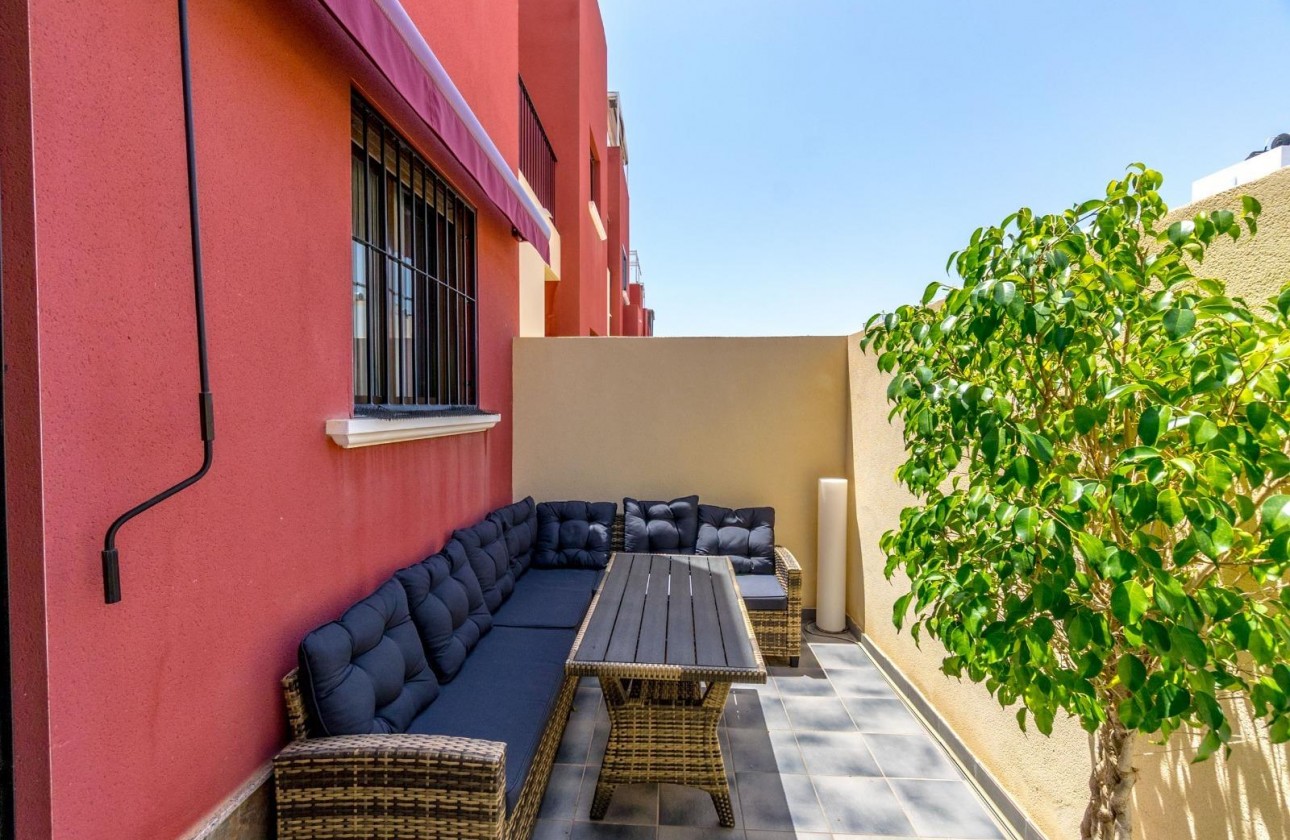 Resale - Villa - Torrevieja - Aguas Nuevas