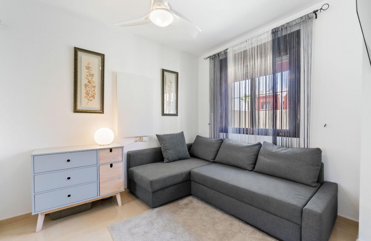 Resale - Villa - Torrevieja - Aguas Nuevas