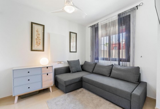 Resale - Villa - Torrevieja - Aguas Nuevas