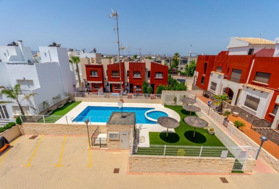 Resale - Villa - Torrevieja - Aguas Nuevas