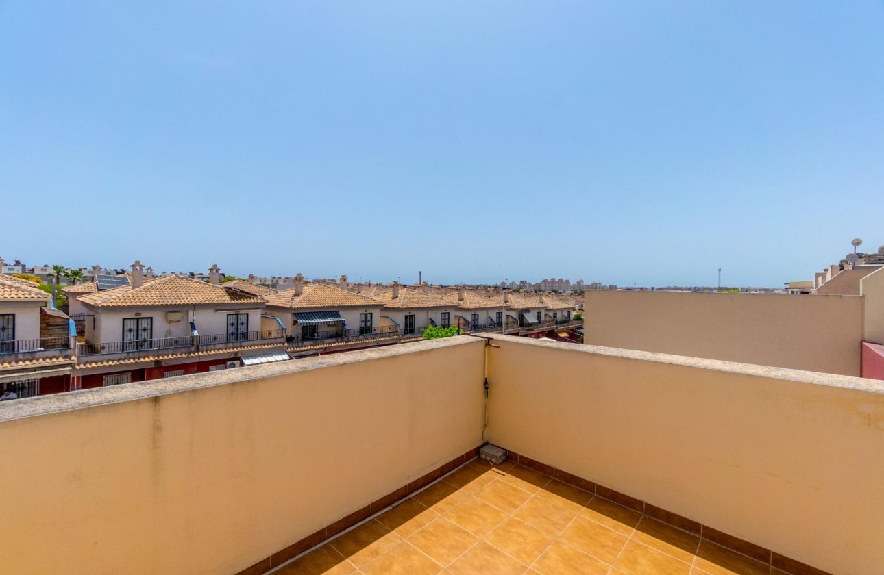 Resale - Villa - Torrevieja - Aguas Nuevas