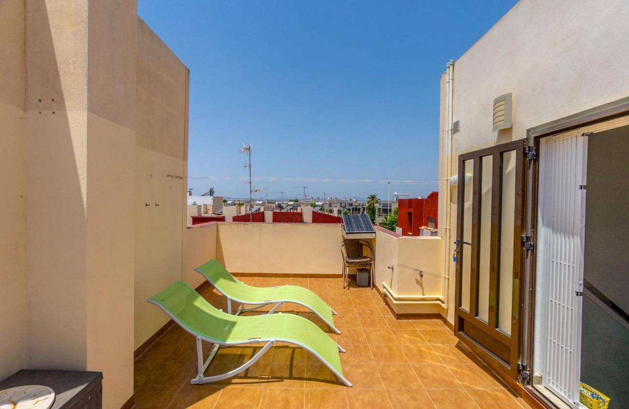 Resale - Villa - Torrevieja - Aguas Nuevas