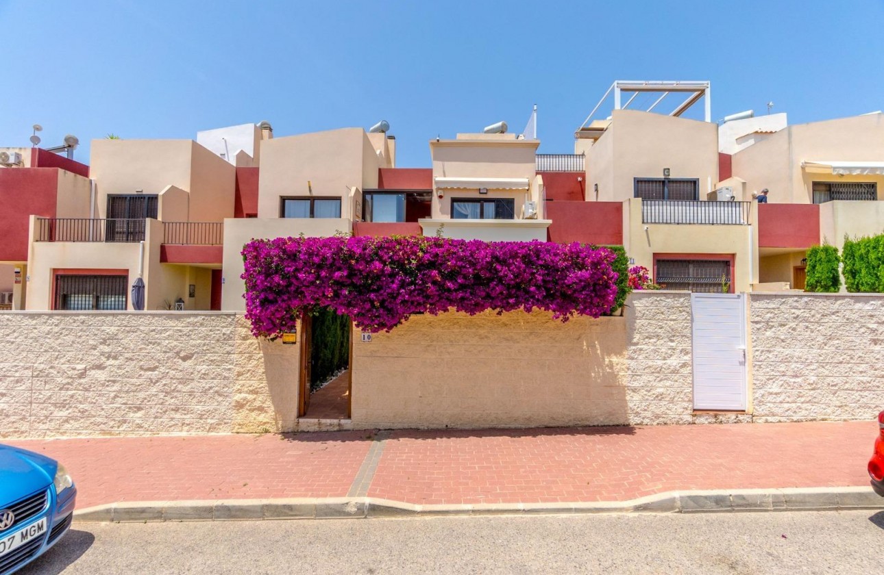 Resale - Villa - Torrevieja - Aguas Nuevas
