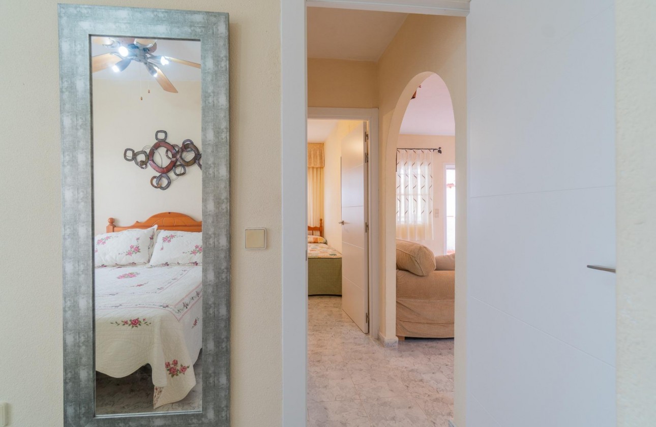 Alquiler a largo plazo - Apartamento / piso - Orihuela Costa - Playa Flamenca