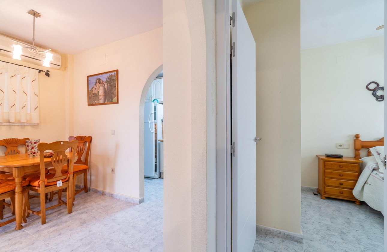 Alquiler a largo plazo - Apartamento / piso - Orihuela Costa - Playa Flamenca