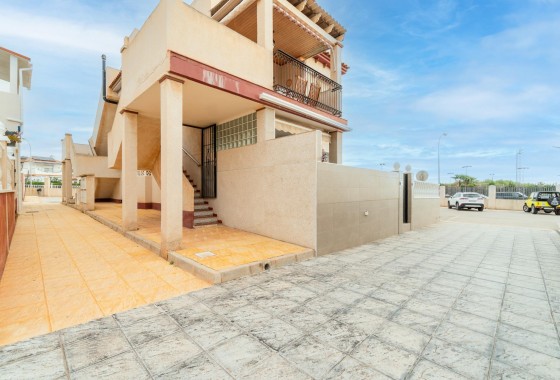 Alquiler a largo plazo - Apartamento / piso - Orihuela Costa - Playa Flamenca