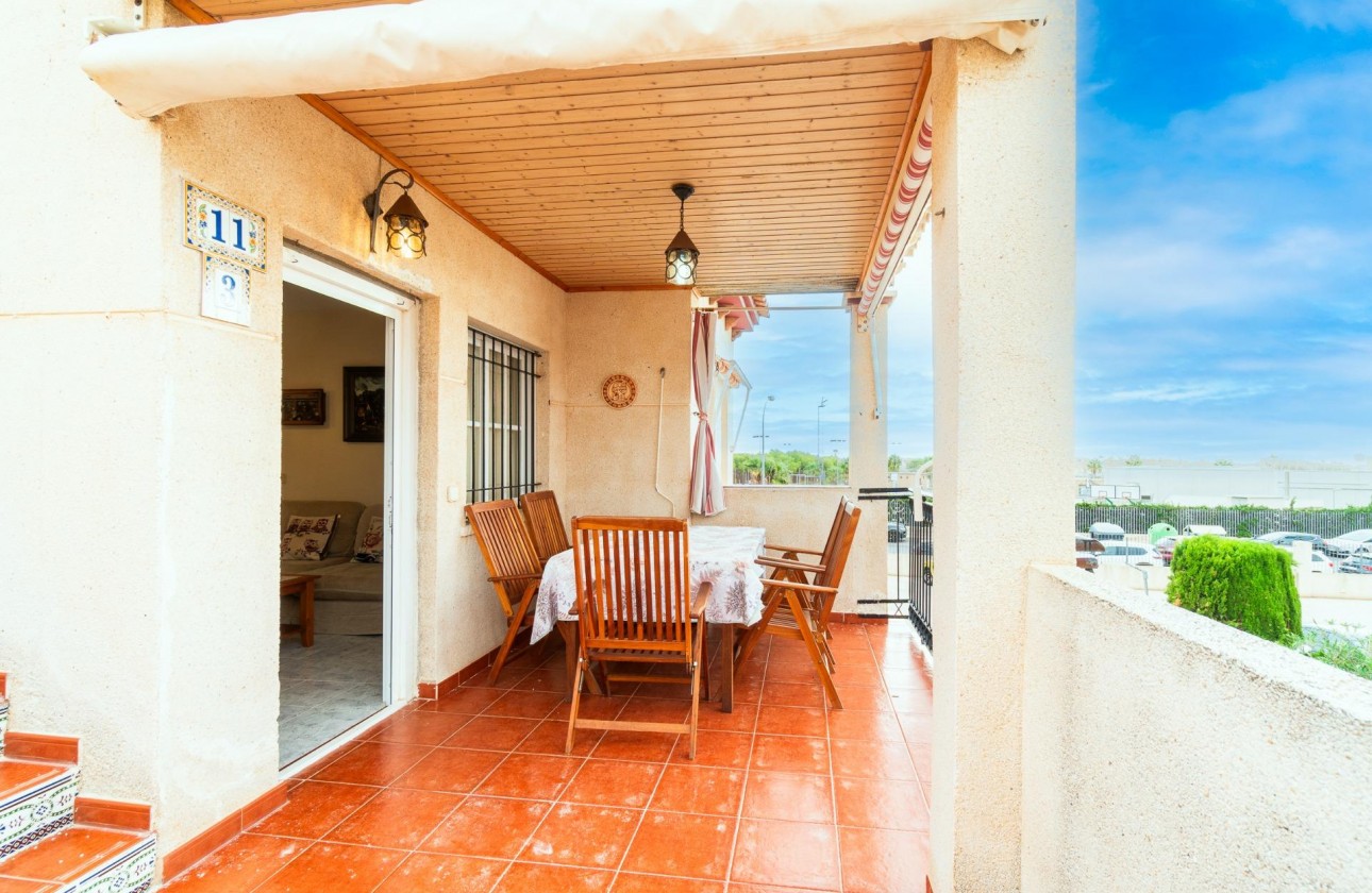 Alquiler a largo plazo - Apartamento / piso - Orihuela Costa - Playa Flamenca