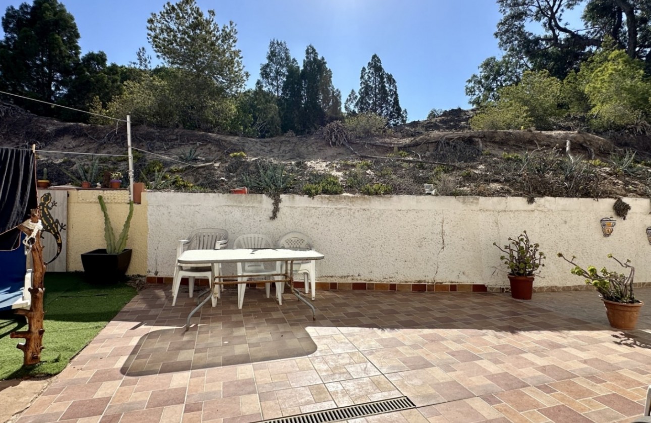 Revente - Villa - Guardamar del Segura - Lomas de Polo-Pinomar