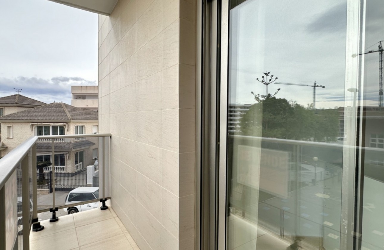 Reventa - Apartamento / piso - San Miguel de Salinas