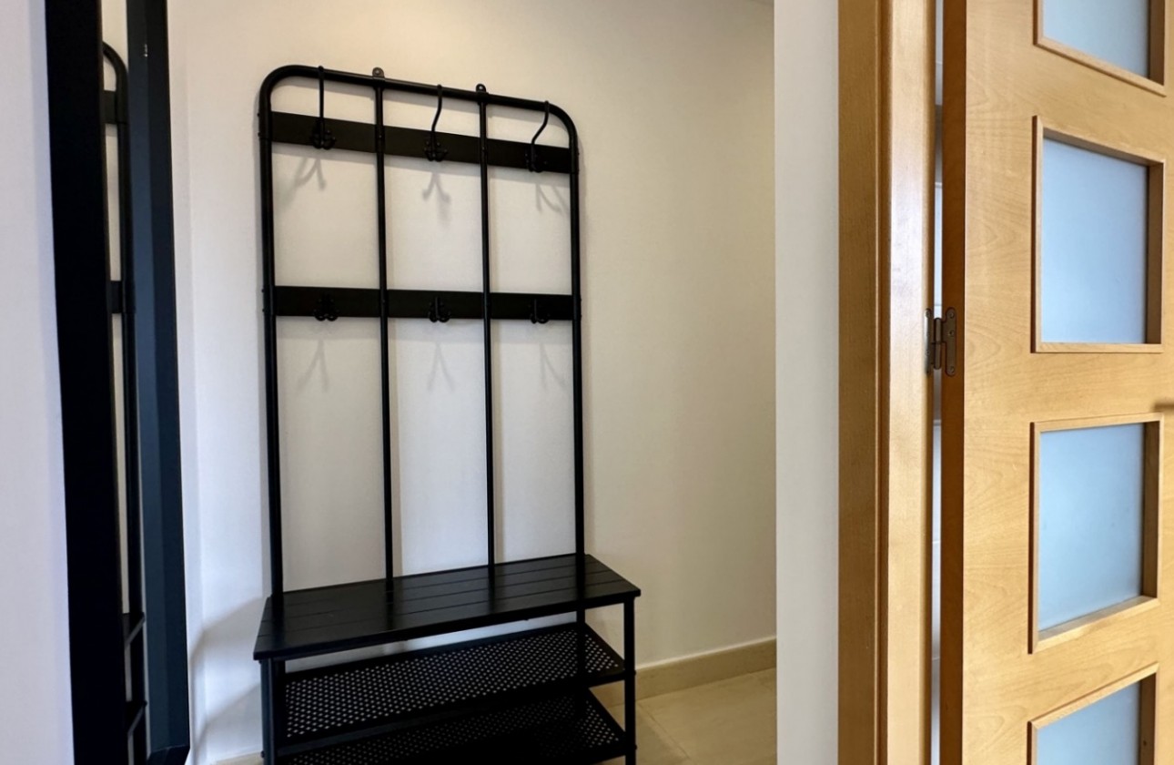 Reventa - Apartamento / piso - San Miguel de Salinas