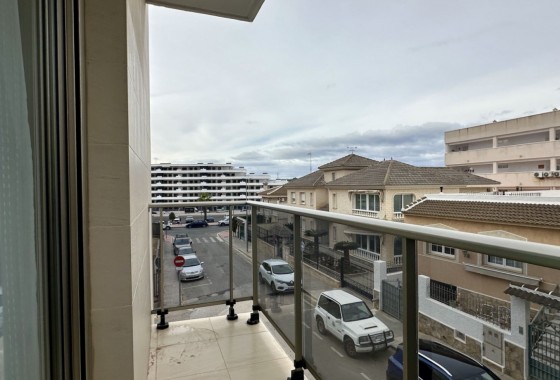 Reventa - Apartamento / piso - San Miguel de Salinas