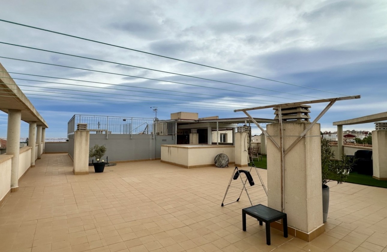 Reventa - Apartamento / piso - San Miguel de Salinas