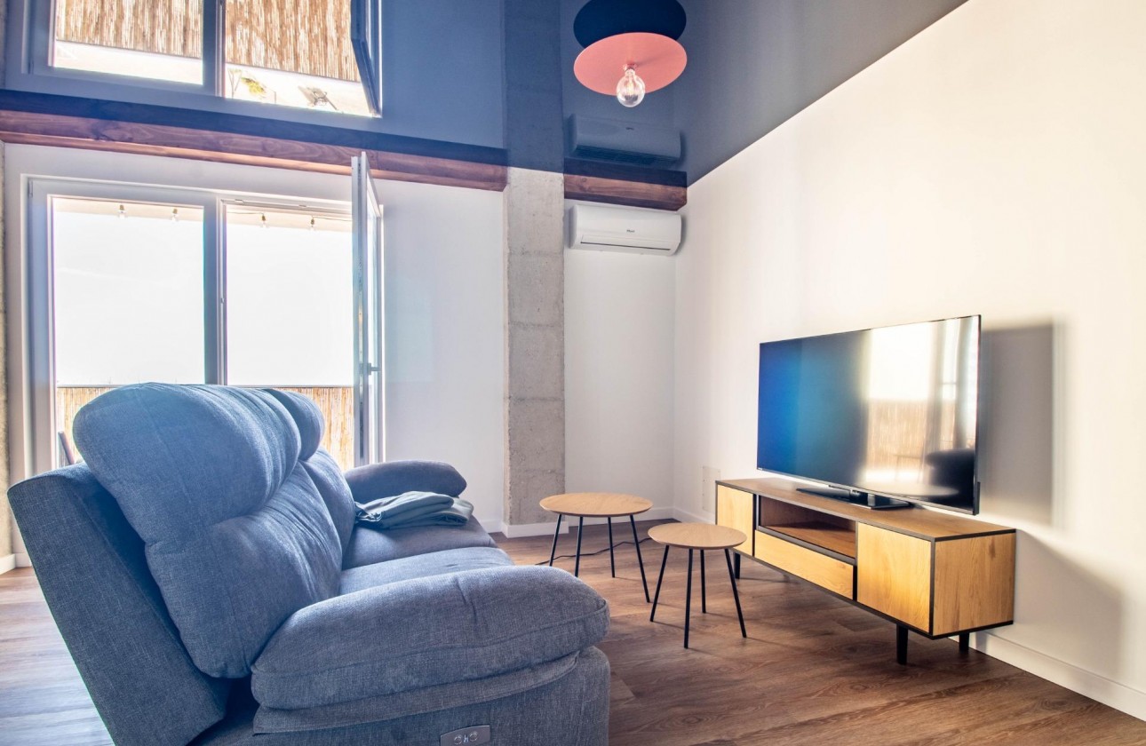 Resale - Apartment / flat - Torrevieja - Acequion