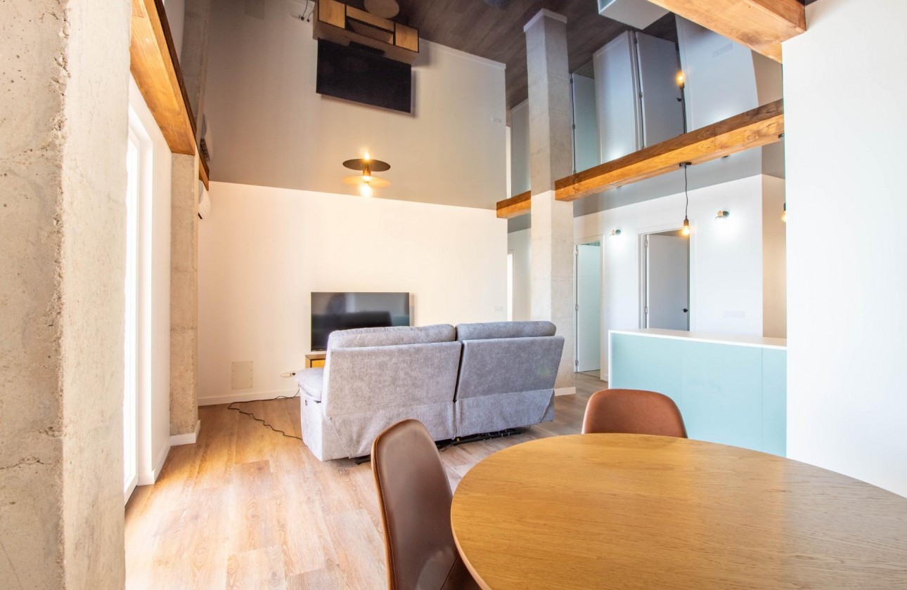 Resale - Apartment / flat - Torrevieja - Acequion